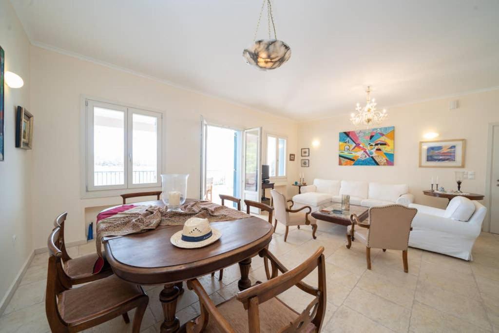 Paradise House Apart2, 5Min Walking Distance To Fiskardo Center Luaran gambar